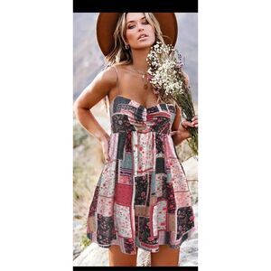 Boho sundress patchwork super cute sweetheart neckline with marked empire waist.